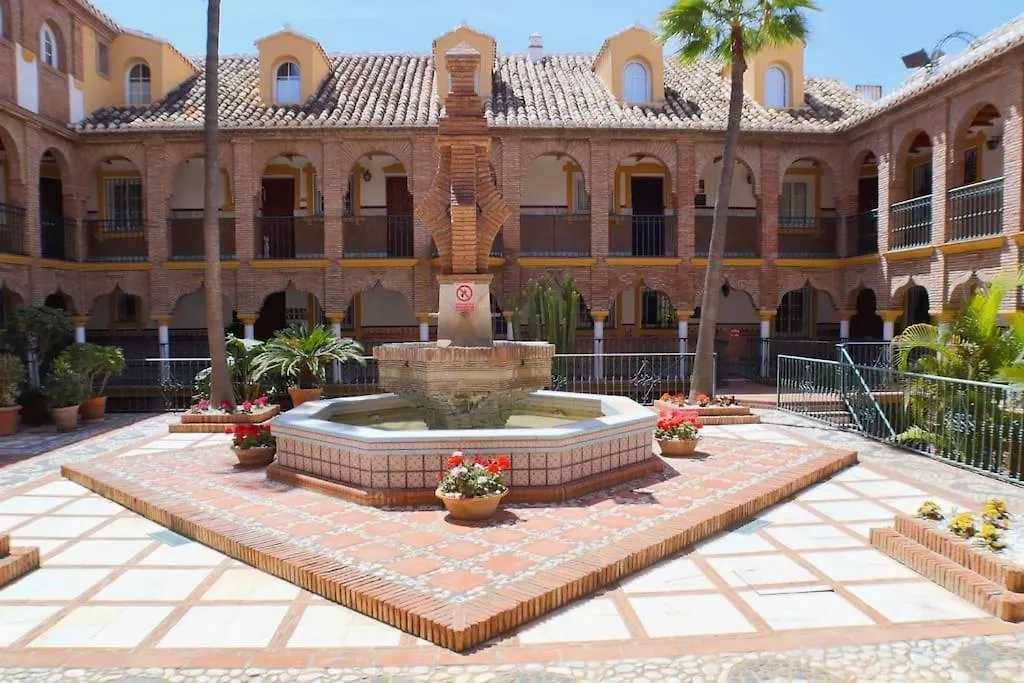Holiday home Casa Feliz - Mijas Golf, Private Pool, 3 Bedroom 3 Bathrooms Ensuite Malaga Spain