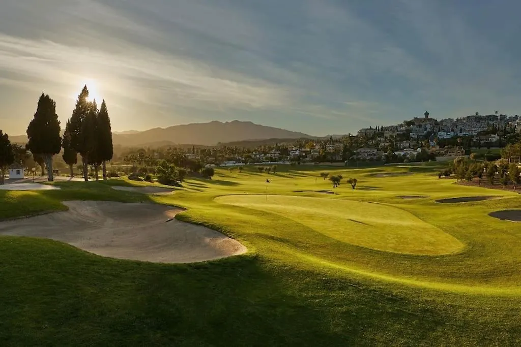Casa Feliz - Mijas Golf, Private Pool, 3 Bedroom 3 Bathrooms Ensuite Malaga