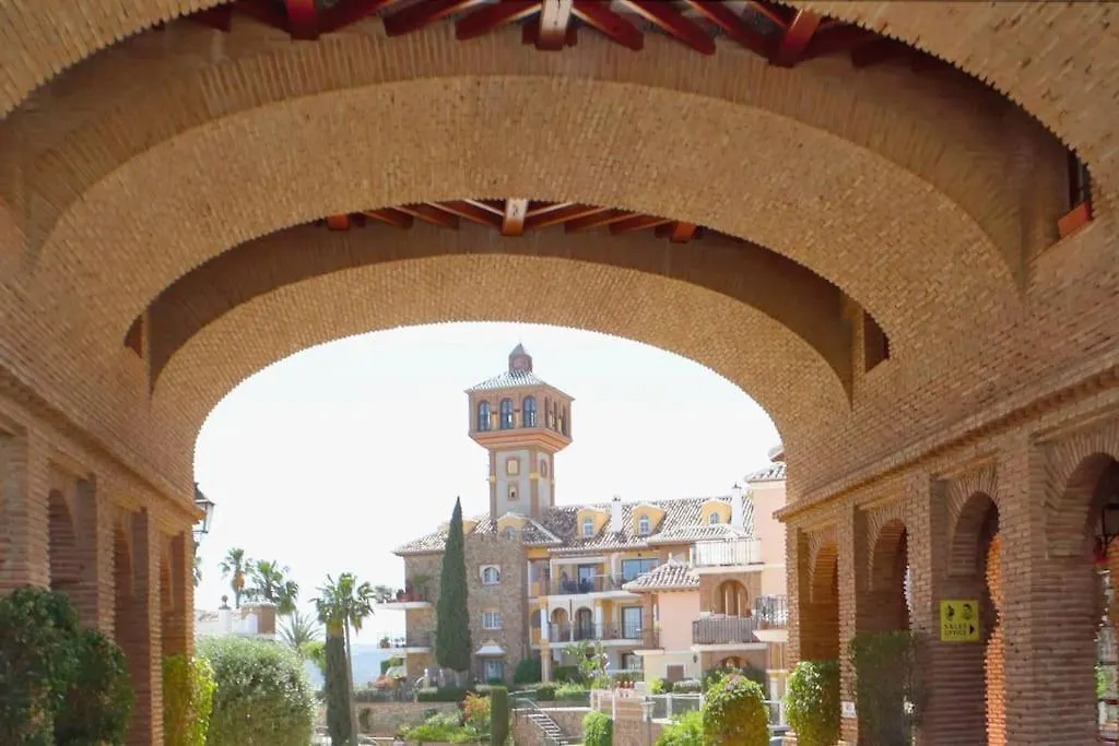 Casa Feliz - Mijas Golf, Private Pool, 3 Bedroom 3 Bathrooms Ensuite Malaga